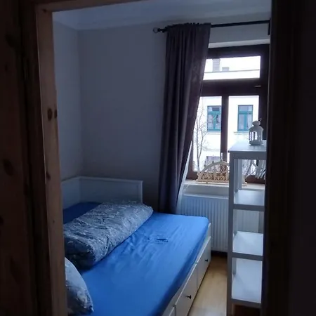 Apartman 4 Raumwohnung 2 Km Vom Hauptbahnhof Entfernt