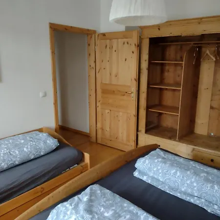 Apartment 4 Raumwohnung 2 Km Vom Hauptbahnhof Entfernt Leipzig