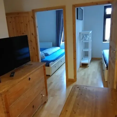 4 Raumwohnung 2 Km Vom Hauptbahnhof Entfernt Apartment Leipzig